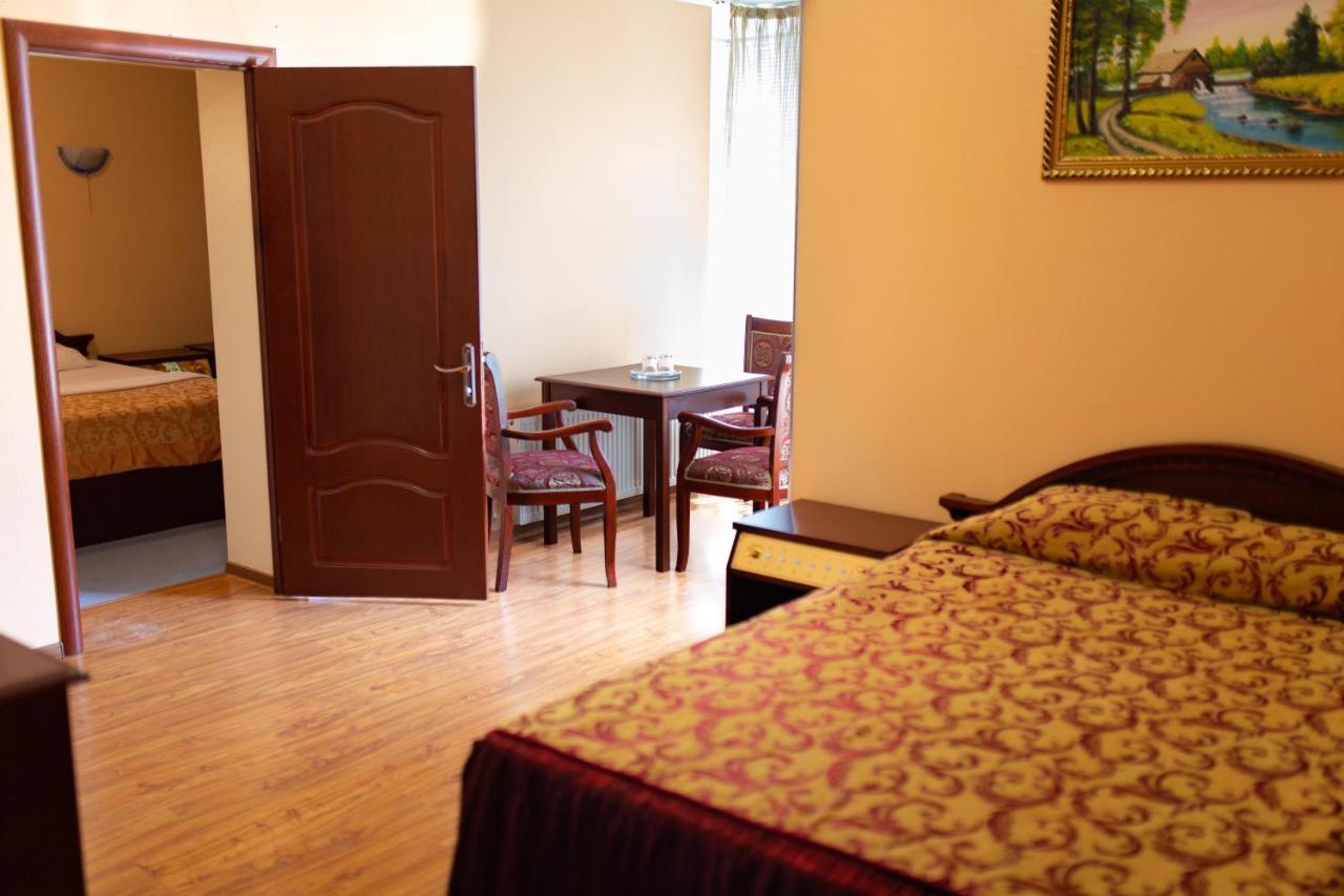 Vila Muntenia Hotel Chisinau Eksteriør bilde