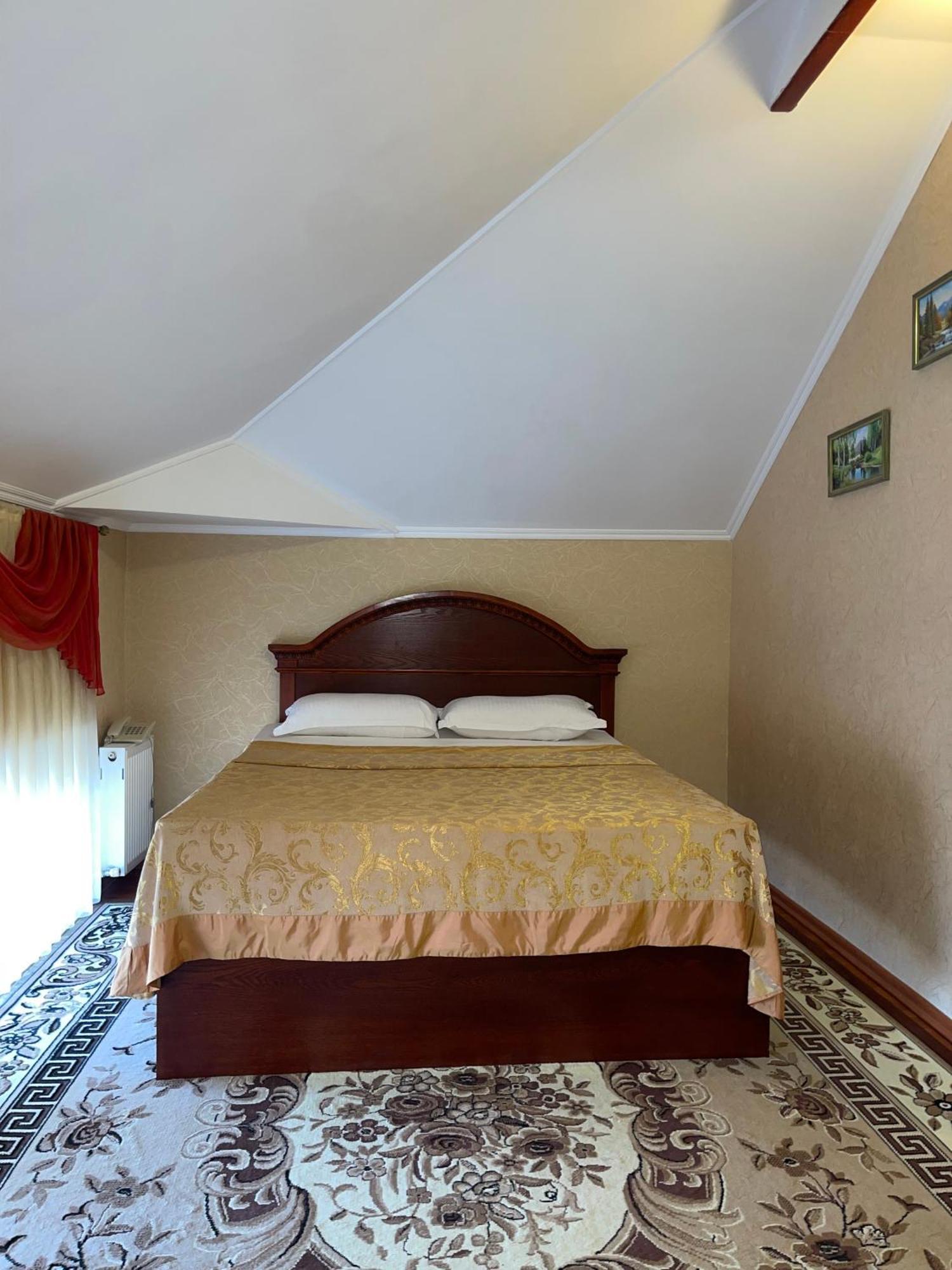 Vila Muntenia Hotel Chisinau Eksteriør bilde